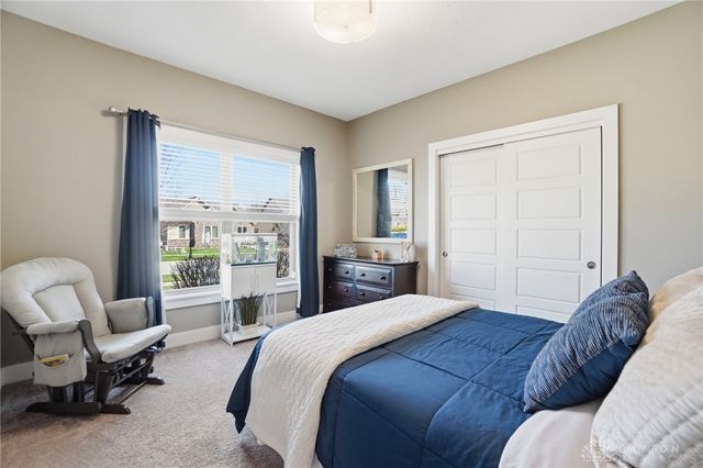 1127 Chambrey Court, Clearcreek Twp, OH 45458