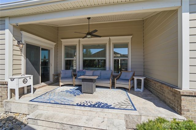 1127 Chambrey Court, Clearcreek Twp, OH 45458