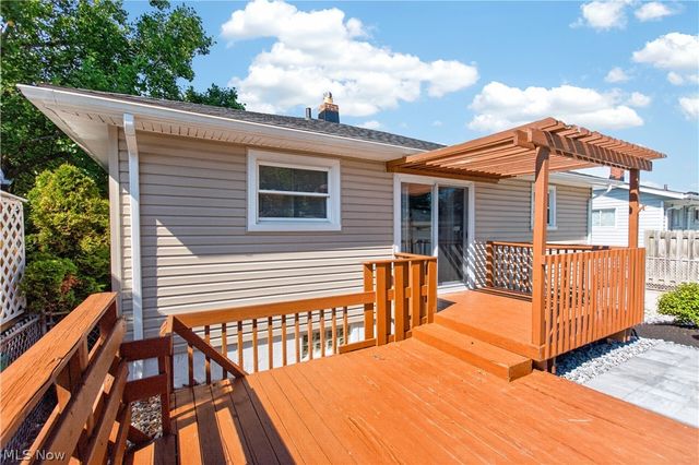15916 Meigs Boulevard, Brook Park, OH 44142