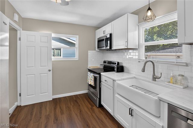 15916 Meigs Boulevard, Brook Park, OH 44142