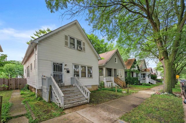 3127 N 39th STREET, Milwaukee, WI 53216