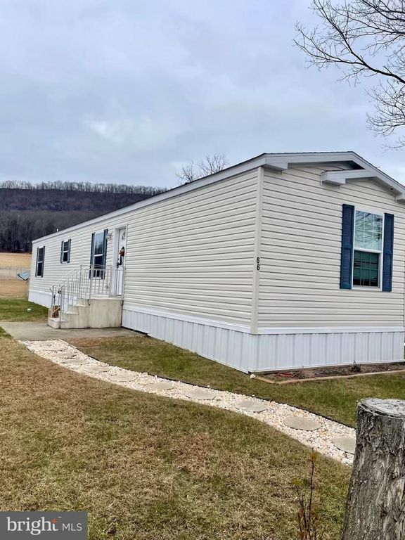 66 KIP RD, Halifax, PA 17032