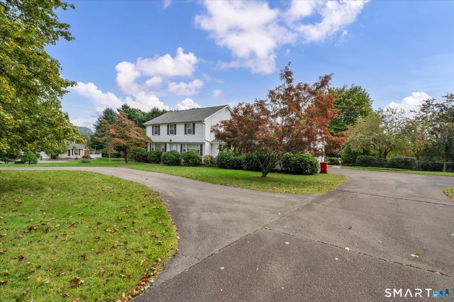 110 Goodspeed Avenue, Meriden, CT 06451