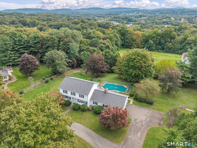 110 Goodspeed Avenue, Meriden, CT 06451