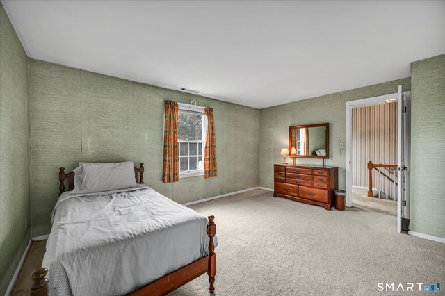 110 Goodspeed Avenue, Meriden, CT 06451