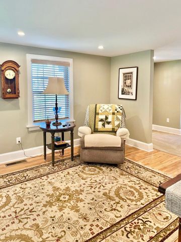 7 Renzulli Road, Norwalk, CT 06851