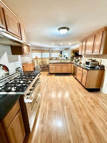 7 Renzulli Road, Norwalk, CT 06851