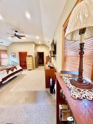 7 Renzulli Road, Norwalk, CT 06851