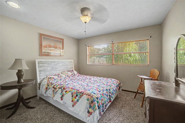 612 BARKFIELD LOOP, Brandon, FL 33511
