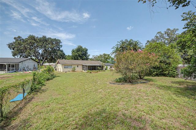 612 BARKFIELD LOOP, Brandon, FL 33511
