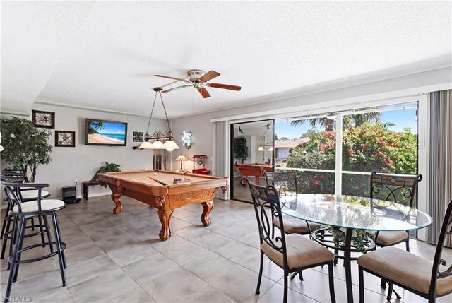 27099 Holly LN, Bonita Springs, FL 34135