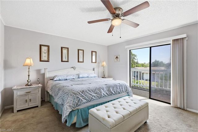 27099 Holly LN, Bonita Springs, FL 34135