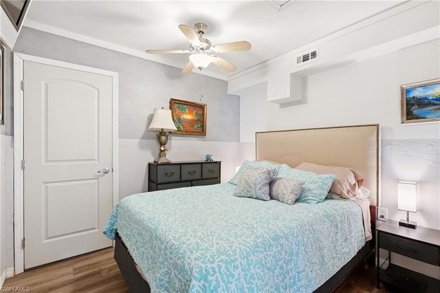 27099 Holly LN, Bonita Springs, FL 34135