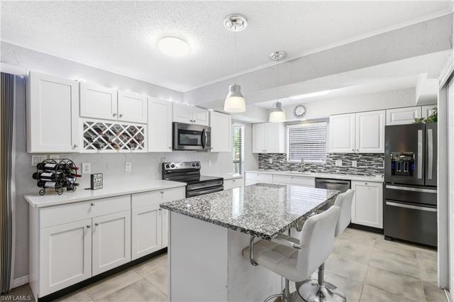 27099 Holly LN, Bonita Springs, FL 34135