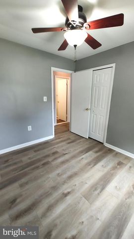 8027 SHORE RD, Dundalk, MD 21222