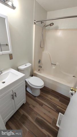 8027 SHORE RD, Dundalk, MD 21222