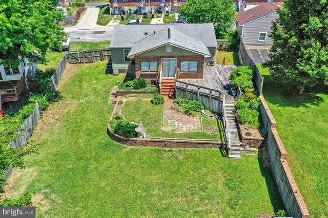 8027 SHORE RD, Dundalk, MD 21222