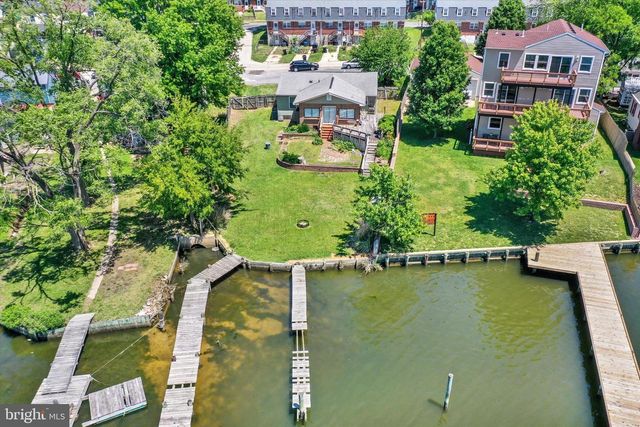8027 SHORE RD, Dundalk, MD 21222