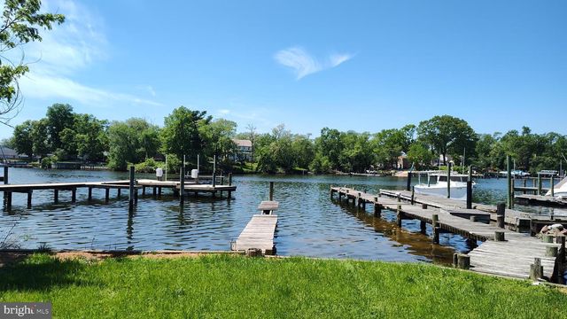8027 SHORE RD, Dundalk, MD 21222