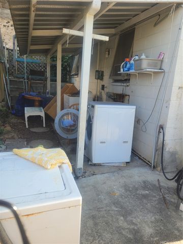 962 Spencer Street, Honolulu, HI 96822