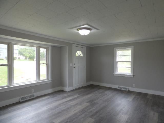 2448 W Forest Avenue, Beloit, WI 53511