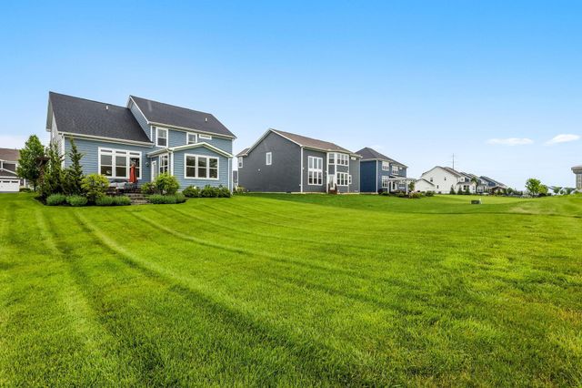 5203 Meadowsview Lane, Hilliard, OH 43026