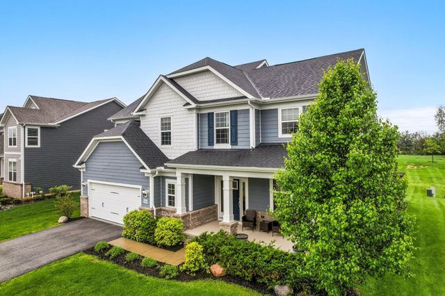 5203 Meadowsview Lane, Hilliard, OH 43026