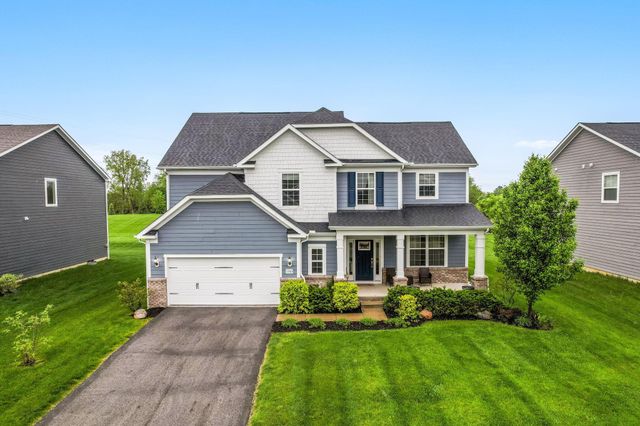 5203 Meadowsview Lane, Hilliard, OH 43026