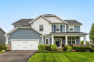 5203 Meadowsview Lane, Hilliard, OH 43026