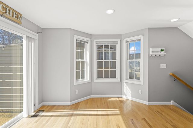 10 Split Rock Drive, Rochester, NH 03839