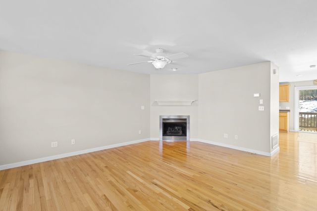 10 Split Rock Drive, Rochester, NH 03839