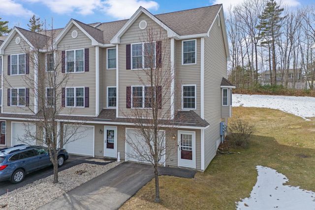 10 Split Rock Drive, Rochester, NH 03839