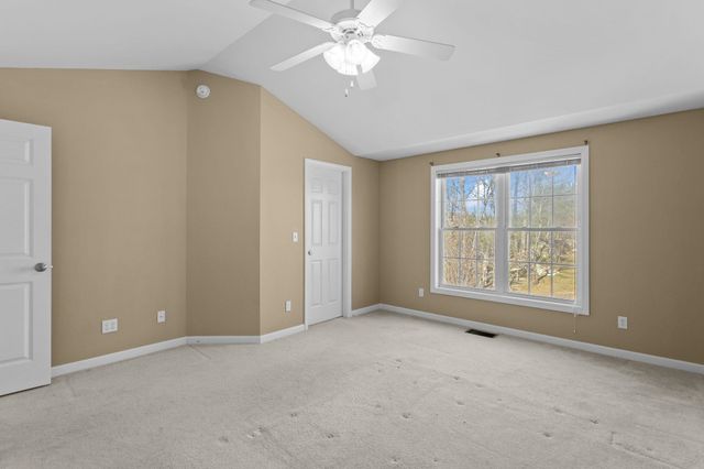 10 Split Rock Drive, Rochester, NH 03839