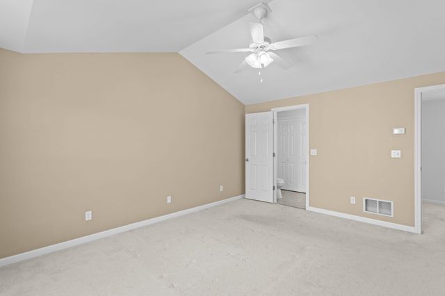 10 Split Rock Drive, Rochester, NH 03839