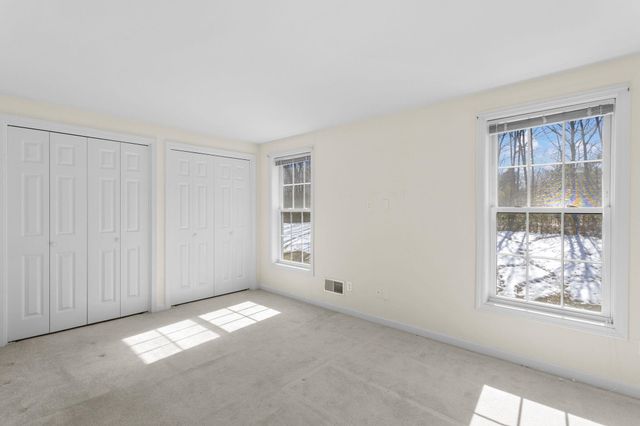 10 Split Rock Drive, Rochester, NH 03839