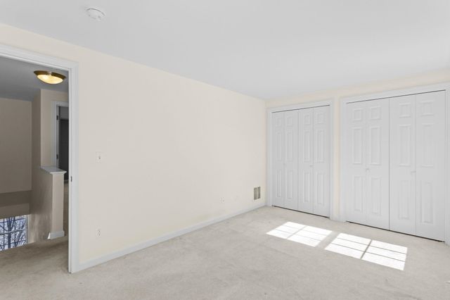 10 Split Rock Drive, Rochester, NH 03839