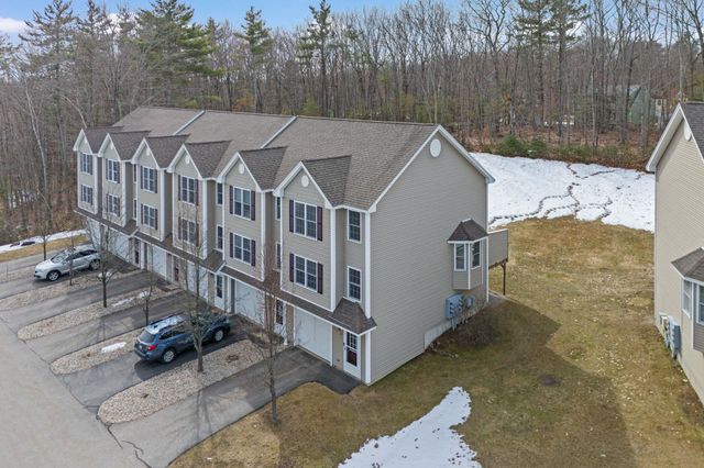 10 Split Rock Drive, Rochester, NH 03839