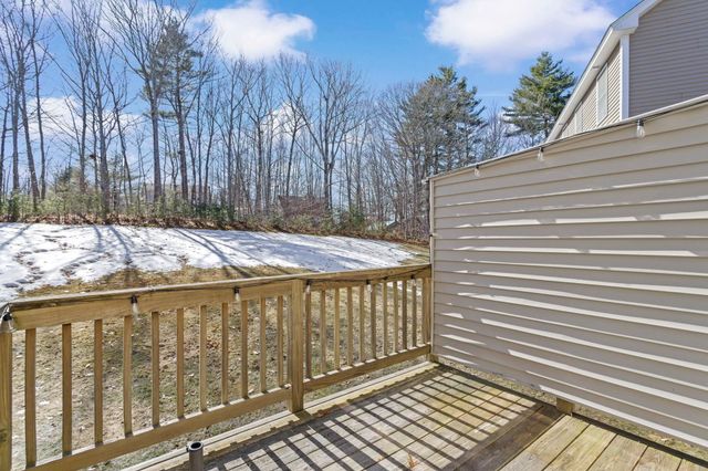 10 Split Rock Drive, Rochester, NH 03839