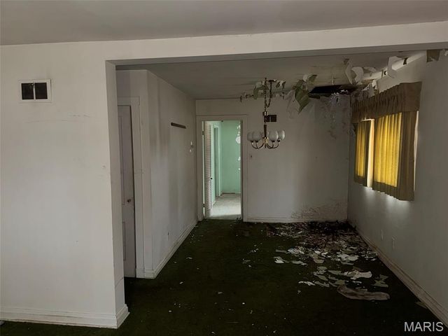 615 Cornell Avenue, Webster Groves, MO 63119