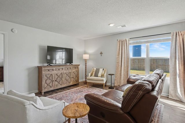 176 SILO LN, Byhalia, MS 38611