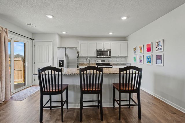 176 SILO LN, Byhalia, MS 38611