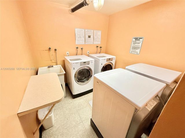 600 Three Islands Boulevard 1107, Hallandale Beach, FL 33009