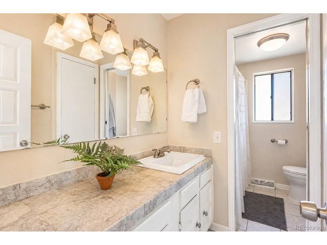 14429 W 32nd Ave, Golden, CO 80401