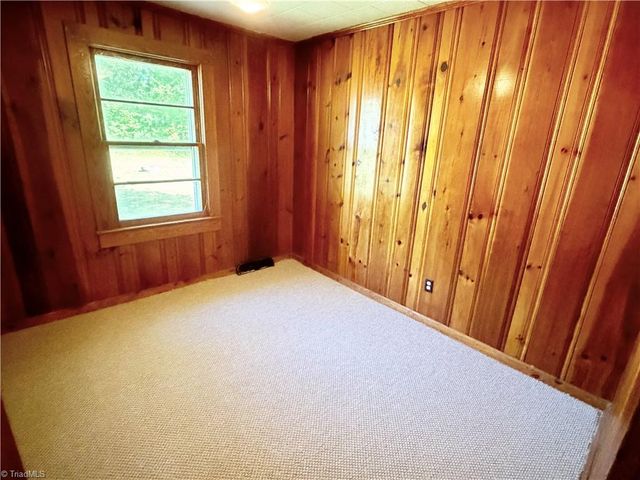 375 County Home Road, Lexington, NC 27292