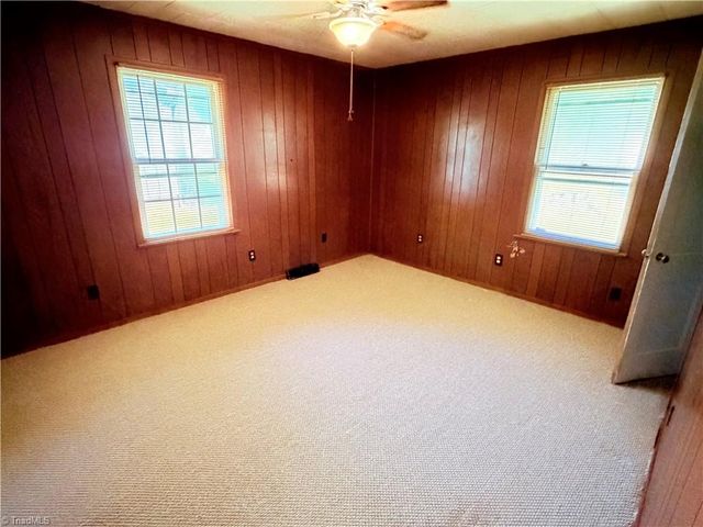 375 County Home Road, Lexington, NC 27292