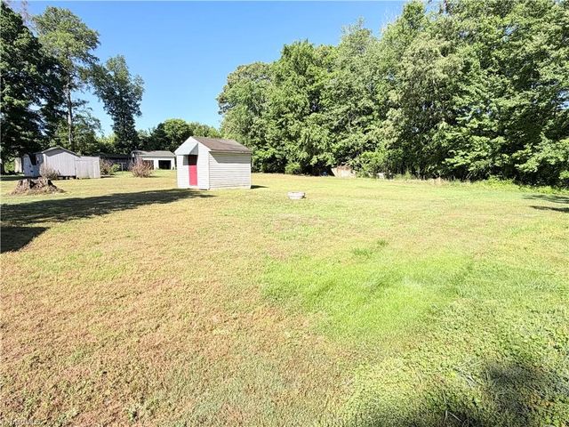 375 County Home Road, Lexington, NC 27292