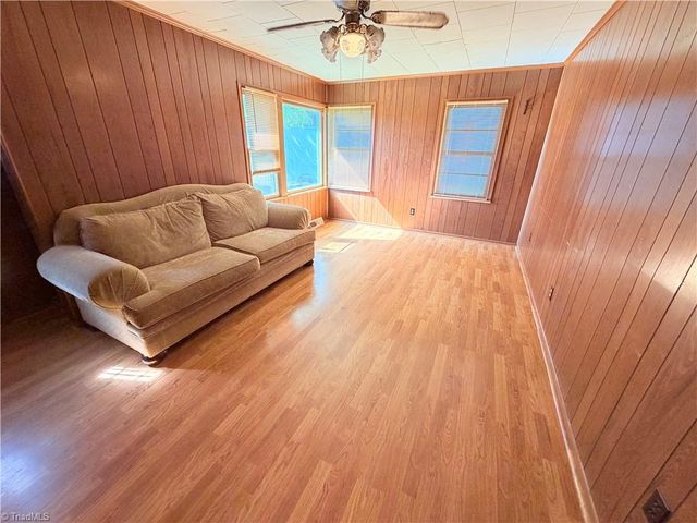 375 County Home Road, Lexington, NC 27292
