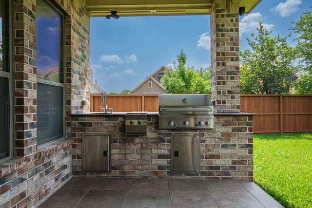 17303 Quiet Shores Drive, Richmond, TX 77407