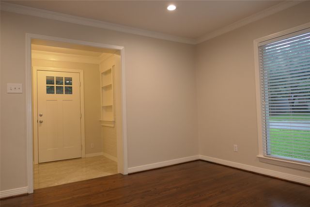 6333 Anita Street, Dallas, TX 75214
