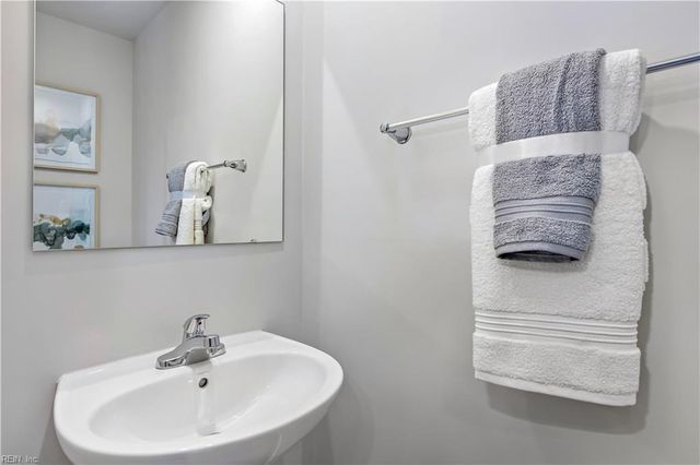 3086 Houston DR, Toano, VA 23168